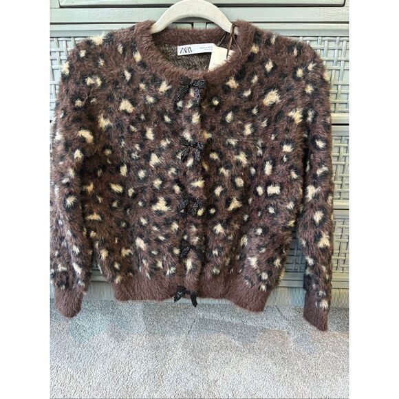NWT ZARA jacquard leopard holiday bow cardigan, Med $79 D19 - Picture 5 of 12